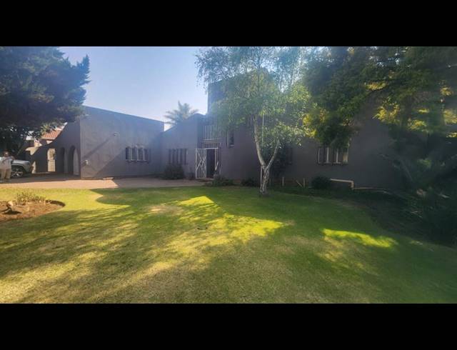 4 BEDROOM HOUSE FOR SALE IN BRACKENHURST